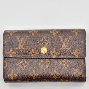 LOUIS VUITTON - Alexandrea Wallet R1.136